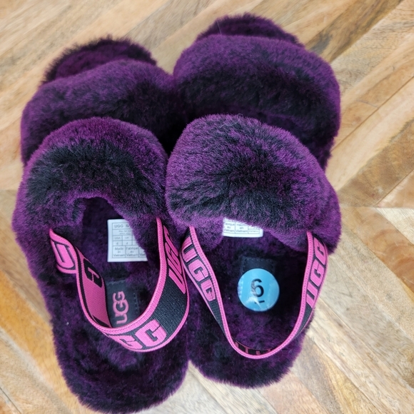 NWOT UGG Oh Yeah Slide Purple Womens Sheepskin Slipper Sandals 1107953 size 6 - Picture 2 of 8